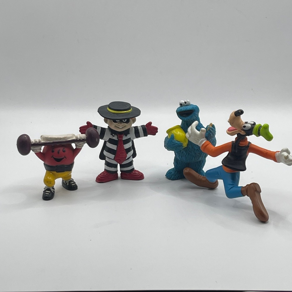VTG 90s PVC Figure Lot McDonald's Hamburglar Cookie Monster Goofy‎ Kool-Aid Man